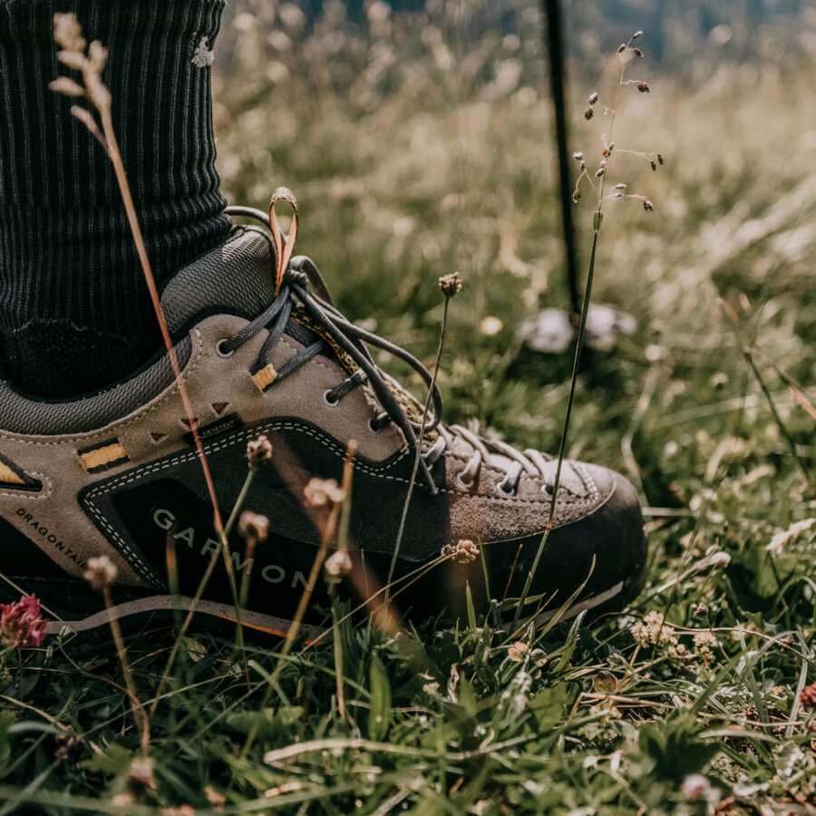 Die Salzburger Sonnenterrasse ist ein Wanderparadies, Wanderschuh
