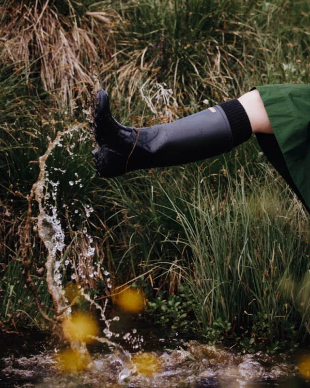 𝐚𝐥𝐥𝐞𝐬 𝐝𝐚𝐫𝐟 𝐬𝐞𝐢𝐧

Im Frühling zeigt sich das Wetter von seiner abwechslungsreichsten Seite – mal sonnig und mild, mal frisch und klar, manchmal alles an einem Tag. ☀️🌤️❄️

Und genau das macht diese Zeit so besonders. Jeder Moment hat seinen eigenen Charme, jede Stimmung ihre eigene Schönheit. 🤍

Ob Sonne im Gesicht, frische Bergluft oder die letzten Schneereste in den Höhen – wir lieben jede Facette des Frühlings in den Bergen. 🌱🏔️✨

#salzburgersonnenterrasse #frühling #bergwetter #wirliebenes #bergliebe #salzburgerland

📸 @twominds.studio_